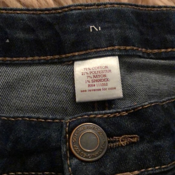 Kohl’s blue jean short women’s 12 - Picture 3 of 3